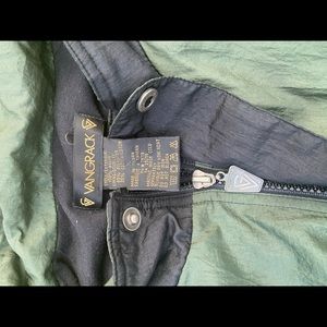 van grack jogging suit